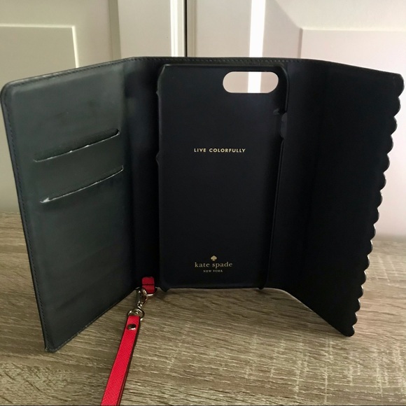 Kate Spade Scalloped Phone Case Wristlet - Picture 8 of 12